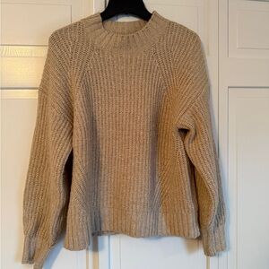Old navy sweater